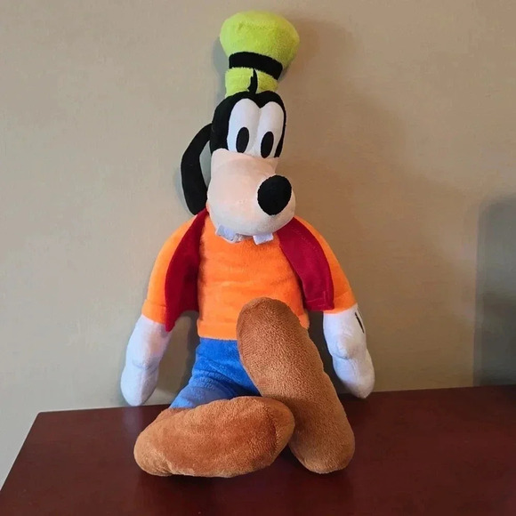 Disney | Goofy | Stuffed Animal | Gently Worn - Picture 1 of 5